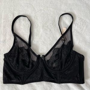 Victoria's Secret Body by Victoria Lace Unlined Demi Bra/Bralette Size 34C